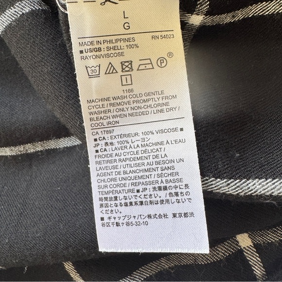 Banana Republic Black and White Plaid Blouses - Picture 13 of 16